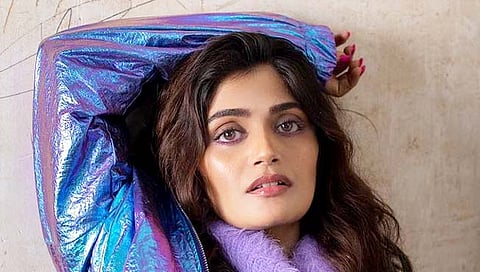 ईशा केसकर : गुणाची दिसतेस गं, लय भारी दिसतेस गं!