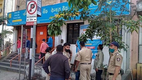 कोल्हापूर : दीड लाखाची रोकड असलेली बॅग हातोहात लंपास, दसरा चौकातील घटना