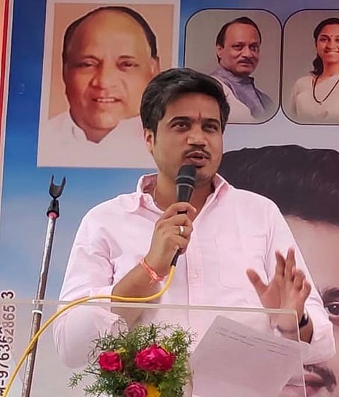 MLA Rohit Pawar : नोटबंदीवरून रोहित पवारांचा सोशल मीडियावर नेटकऱ्यांनी घेतला चांगलाच समाचार