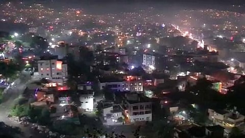 सातारा दिवाळी : लखलख चंदेरी, सोनेरी तेजाची सारी दुनिया