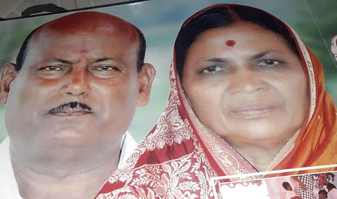 Accident : मालट्रकची दुचाकीला पाठीमागून धडक; पती-पत्नी जागीच ठार