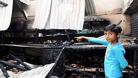 Tripura Violence : पत्रकार आणि सुप्रीम कोर्टातील चार वकिलांसह १०२ जणांवर युएपीए कायदा !