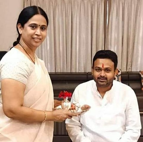 channaraj hattiholi : ‘..हा तर काँग्रेस पक्षाच्या सांघिक कार्याचा ऐतिहासिक विजय’