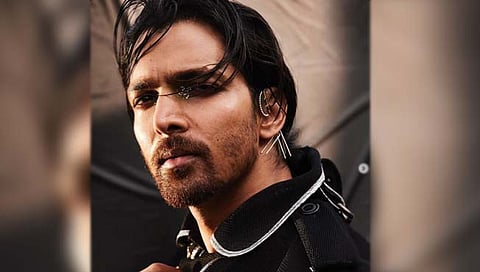 हर्षवर्धन राणे: कुरिअर बॉय, किमसोबत अफेअर…