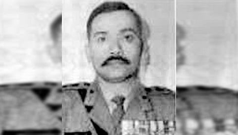 बांगला देश मुक्‍ती युद्ध सुवर्ण दिन : ब्रिगेडियर अरुण हरोलीकर यांची शौर्यगाथा