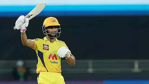 Ruturaj Gaikwad : ऋतुराजचा विजय हजारे स्पर्धेत शतकी चौकार