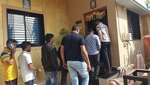 जालना : TET पेपरफुटीचे धागेदोरे जालन्यापर्यंत, प्रा. सुनील कायंदे यांच्या घरी धाड