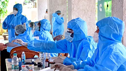 Union Ministry of Health : ओमायक्राॅनचा धोका वाढतोय