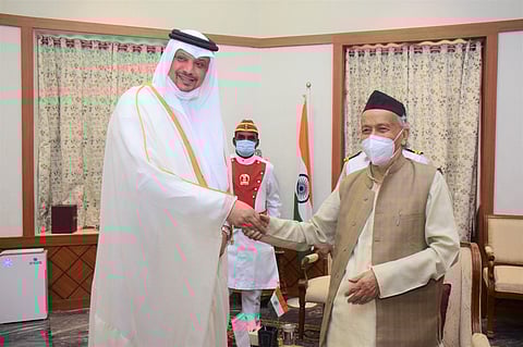 राज्यपालांची कतार वाणिज्यदूतांनी घेतली भेट, ‘फिफा फुटबॉल वर्ल्डकप’साठी दिले निमंत्रण