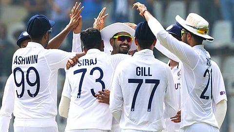 Ind vs NZ Mumbai Test www.pudhari.com