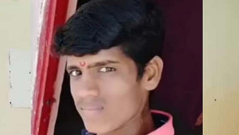 परभणी : फुलकळस येथे तरुणाची गळफास घेऊन आत्महत्या
