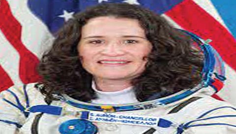 अंतराळ स्थानकावर बॉयफ्रेंडशी झालं भांडण आणि तिनं ड्रील करून चक्क छिद्र पाडले!