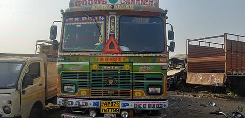 पुणे : ५० लाखांचा गांजा जप्त; सोलापूर महामार्गावर यवत पोलिसांची कारवाई