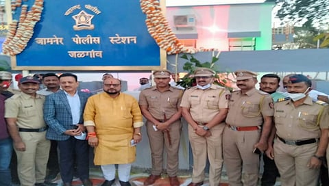 जळगाव : जामनेर पोलीस ठाण्याच्या नवीन इमारतीचे पालकमंत्री गुलाबराव पाटील यांच्या हस्ते उद्घाटन