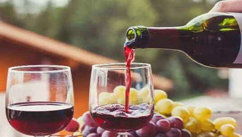 Winery in nashik : वाइन उद्योगांना सरकारकडून व्हॅटचा परतावा ; नाशिकमधील दहा वायनरींना होणार लाभ