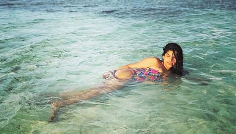 Rasika Sunil : चाहते म्हणाले, अजून मालदिवचे फोटो संपले की नाहीत…