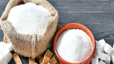 दिवसातून किती साखरेचे सेवन योग्य?