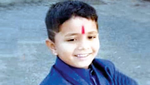 सायकलचे हँडल पोटात घुसून विद्यार्थ्याचा मृत्यू