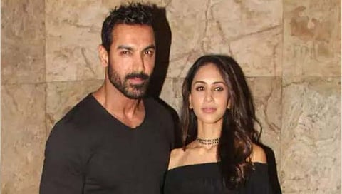 जॉन अब्राहम आणि त्याची पत्नी प्रिया कोरोना पॉझिटिव्ह