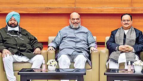 नवज्योतसिंग सिद्धू यांना मंत्री करण्यासाठी इम्रान खान यांची शिफारस