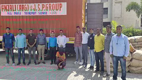 pune crime : पुण्यात कोट्यावधी रुपयांचा गुटख्याने भरलेला ट्रक पकडला