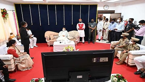 राज्यपाल कोश्यारी यांची वाशिम जिल्ह्याला भेट