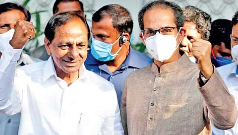 भेटीगाठींचा अन्वयार्थ