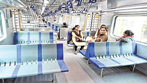 Budget 2022 : अर्थसंकल्पानंतर एसी लोकलच्या तिकीट दरात कपात?