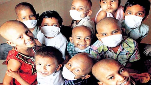 लहान मुलांना कर्करोग होऊ शकतो, जाणून घ्या लक्षणे