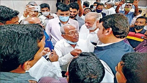 राजेश पाटणेकर यांना मंत्रिपद देणार – देवेंद्र फडणवीस