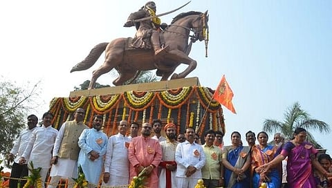 जळगाव : छत्रपती शिवाजी महाराज जयंती उत्साहात साजरी