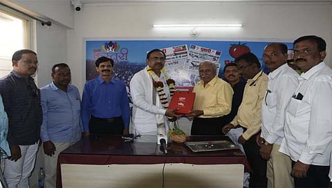 दै. पुढारीच्या इस्लामपूर कार्यालयास सदिच्छा भेट