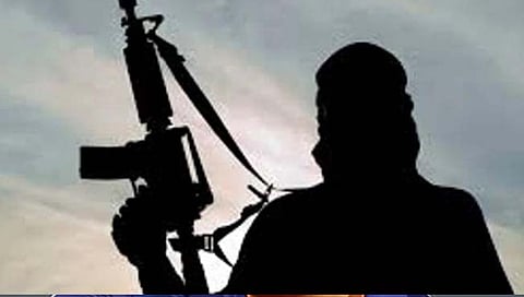 बॉम्बस्फोट घडवून आणण्याच्या प्रयत्नांत असलेल्या स्लीपर सेलच्या मागावर तपास संस्था