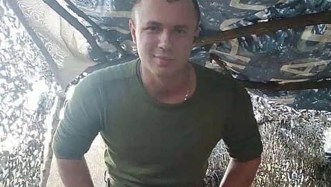 russia – ukraine war : युक्रेनच्या सैनिकाने स्वत:ला बॉम्बसह उडवून घेत रशियन्सचे उधळवले मनसुबे