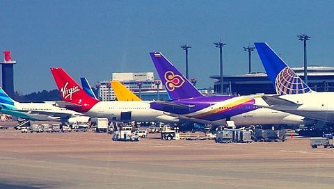 आंतरराष्ट्रीय विमान सेवा तब्बल दोन वर्षांनी नियमित