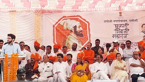 आदित्य ठाकरे म्हणाले, “महाराष्ट्र दिल्लीपुढे झुकणार नाही…”