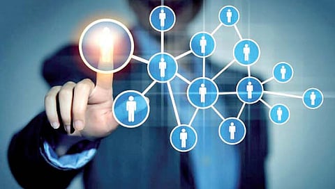 प्रतिमा तयार करा, करिअर घडवा