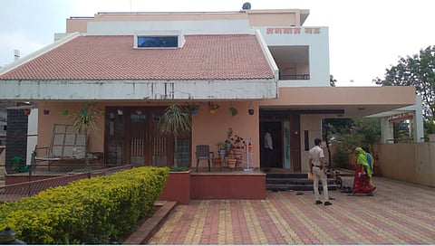 नाशिकच्या सातपूरमध्ये घरातील महिलांना बांधून ठेवत दिवसाढवळ्या दरोडा