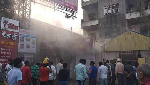 Hotel Chaitrali : चैत्राली हाॅटेलला आग,  शेजारील इमारतीलाही हानी