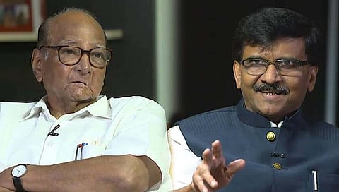 शरद पवार आणि संजय राऊत यांच्यात २० मिनिटे बंद दाराआड खलबते