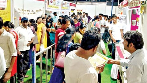 पुढारी शॉपिंग फेस्टिव्हलमध्ये ग्राहकांचा महापूर