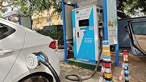 राज्यभरात पाच हजार ‘चार्जिंग स्टेशन’ उभारणार : उपमुख्यमंत्री अजित पवार
