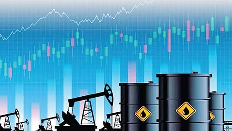 भारत इंधन विक्रीत पुढे   