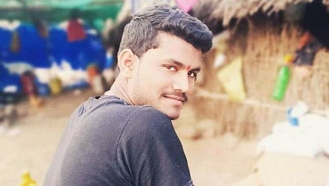 बीड : घराला लागली आग, बहीण, मुलांना वाचवताना तरुणाचा मृत्यू