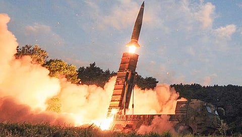 उत्तर कोरियाला प्रत्युत्तर म्हणून दक्षिण कोरियाने अनेक क्षेपणास्त्रे डागली
