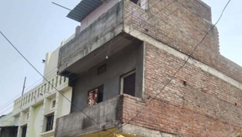 बीड : अवघ्या ६ महिन्यांपूर्वी विवाह झालेल्या विवाहितेला तिसऱ्या मजल्यावरून फेकले