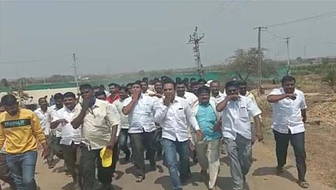 पुणे : शेळगाव येथे ‘महावितरण’विरोधात बोंबाबोंब आंदोलन