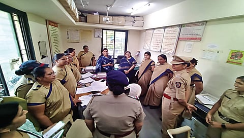 नाशिक : महिलांवरील अत्याचारांत वाढ, महिला आयोगाच्या दीपिका चव्हाण यांची नाराजी