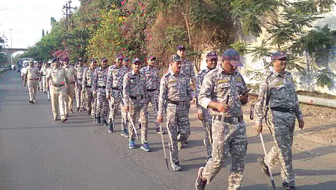 नाशिक : सातपूर पोलिस दलातर्फे सशस्त्र संचलन