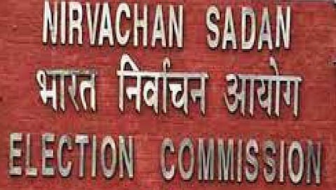 मतदारांना मोफत काही देण्यावरून राजकीय पक्षांवर कारवाईचा हक्क नाही